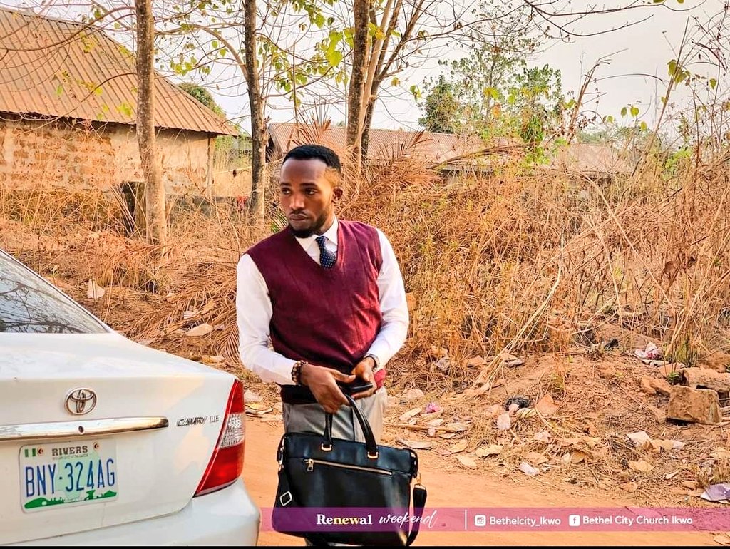 Otibenjamin10's tweet photo. Isolation is a close relation to death. They somethings in common such as SILENCE... I know you are an introvert ooo but make sure you are not In isolation!.
#ObiIsComing #ObiDatti #effexts https://t.co/AelvzXm9tM