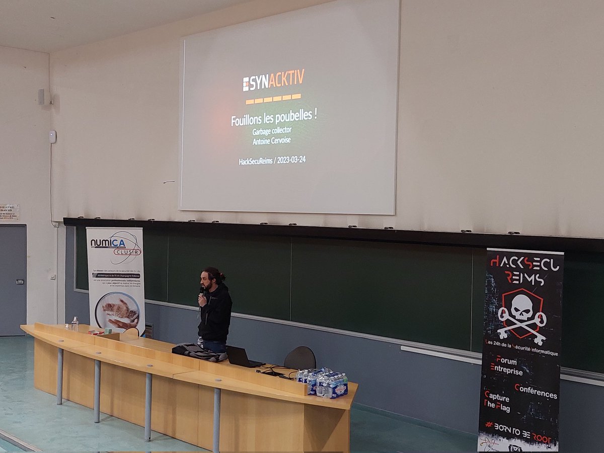 NumicaClusir tweet media