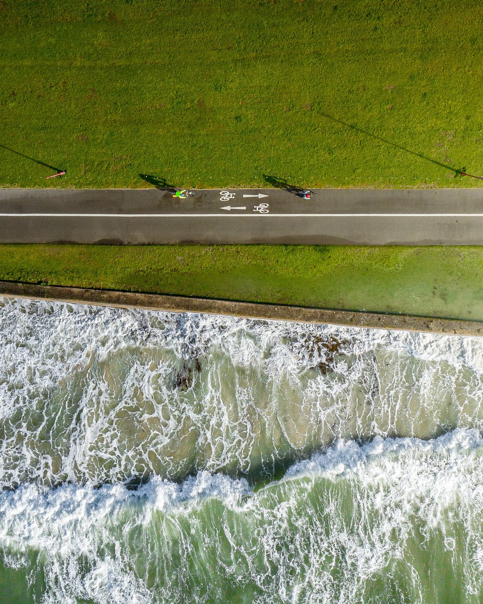 Few shots from high tide at Bel Royal this morning
.
<a href="/JEPnews/">jepnews</a> <a href="/ITVChannelTV/">ITV Channel News</a> <a href="/BBCJersey/">BBC Jersey</a> <a href="/DroneHour/">DroneHour</a> <a href="/NatGeoTravelUK/">National Geographic Traveller (UK)</a> <a href="/VisitJerseyCI/">Visit Jersey</a> <a href="/VisitBritain/">VisitBritain 🇬🇧</a>