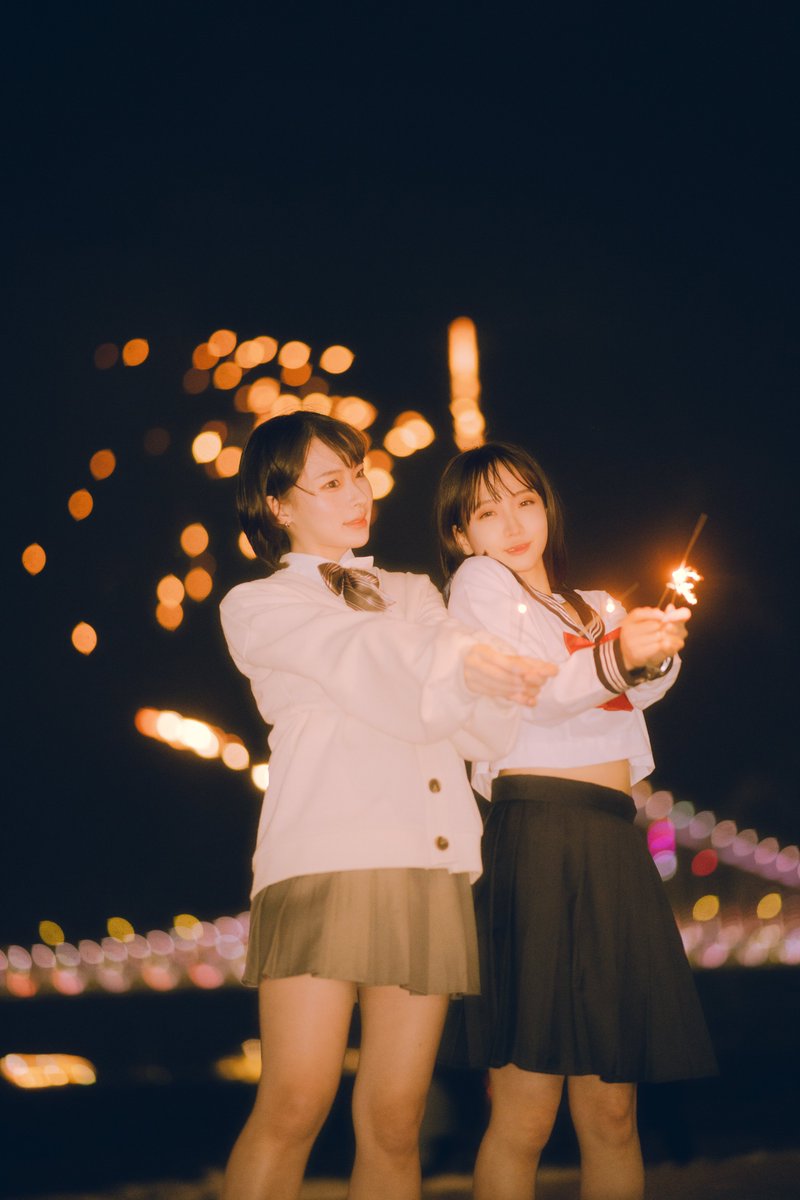 피어난 순간 🎆 

아빈 님 <a href="/abin_abin_/">아빈</a>

pb. 수아 님 <a href="/FxAh_pic/">suah</a>