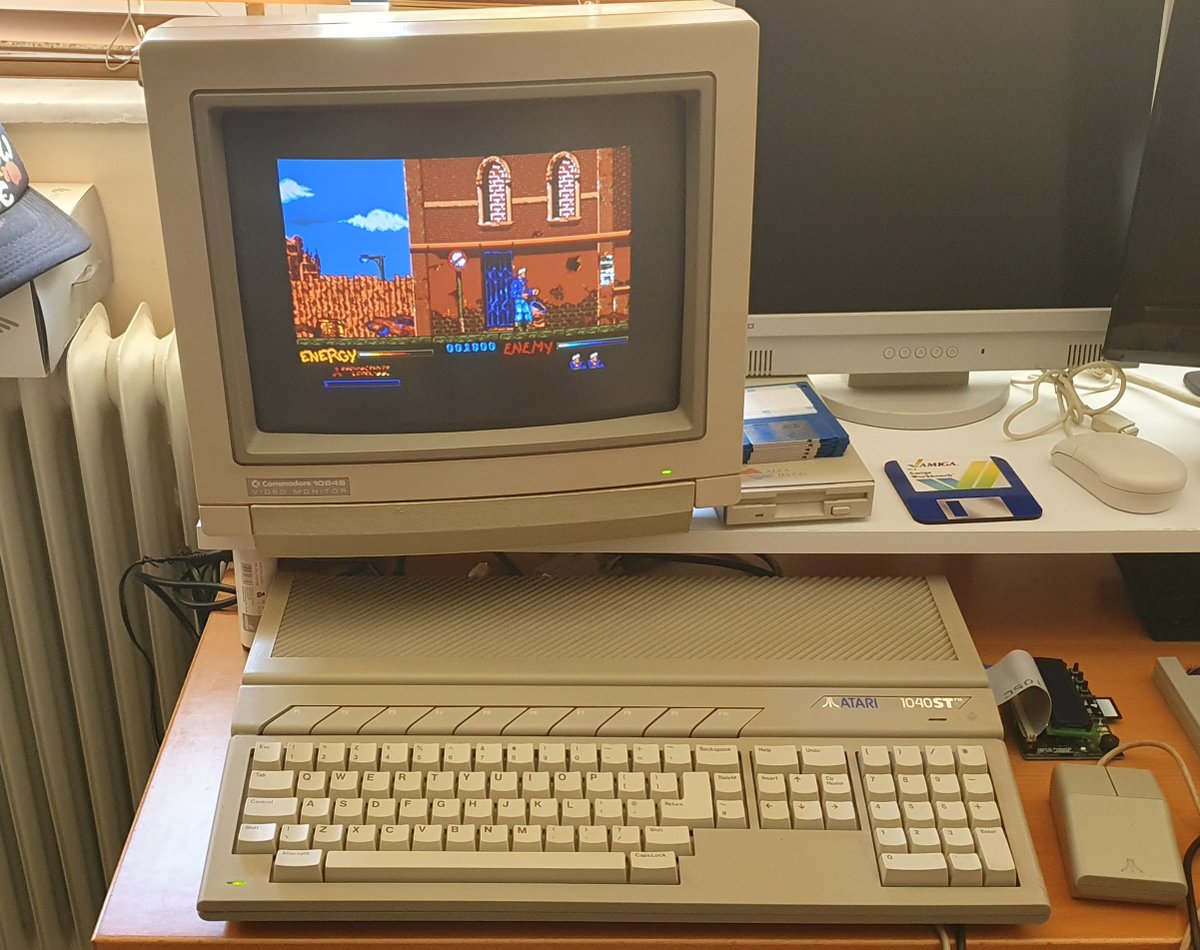 PanosRetroshowc's tweet photo. AFTER THE WAR😍
#RETROGAMING #retrogames #retrogame #retrogamers #retrogamer #RetroGameSearch #Videogame #videogames #videogaming #gamergirl #gamers #gamer #GamersUnite #oldschool #Gamerlife #beatemup #videogames #DinamicSoftware #AtariST #actiongame https://t.co/lFD6gI6GyT