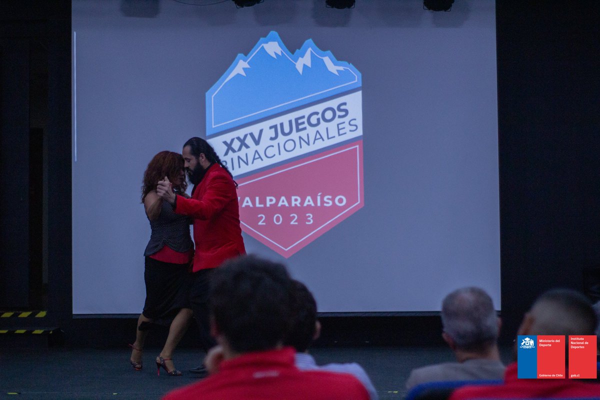MindepValpo's tweet image. ( Juegos Binacionales Valparaíso 2023 )

Repasa las mejores imágenes que dejó el lanzamiento de los XXV Juegos Binacionales de Integración Andina, que se desarrollarán en 6 comunas de la @DPRValparaiso  entre el 7 y 13 de mayo  con la participación de 1600 deportistas de 🇦🇷🇨🇱