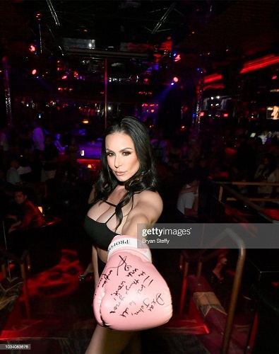 #FlashbackFriday  LAS VEGAS, NV - SEPTEMBER 15: Adult film actress @KendraLust  hosts her birthday party<a href="/tag/flashbackfriday"class="tags">#FlashbackFriday</a>