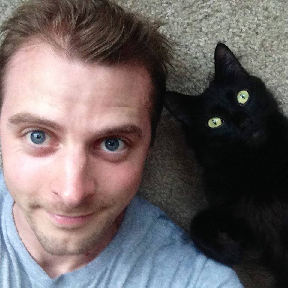 Just two dudes hanging out 🙂

#FlashbackFriday #BlackCatsRock #TeamColeFurever #cats