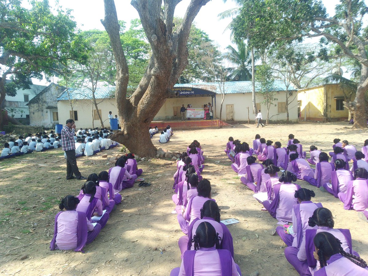MMargadarshi's tweet photo. Observation of World TB Day with children of vulnerable rural communities, conducted rally, create awareness of TB symptoms to observe their parents
#yeswecanendtb #worldtbday #worldtbday2023 #endtb #health #mercuryphoenixtrust #tmpt #mahilamargadarshi #srikakulam #india #London https://t.co/QHlIBN9TqK