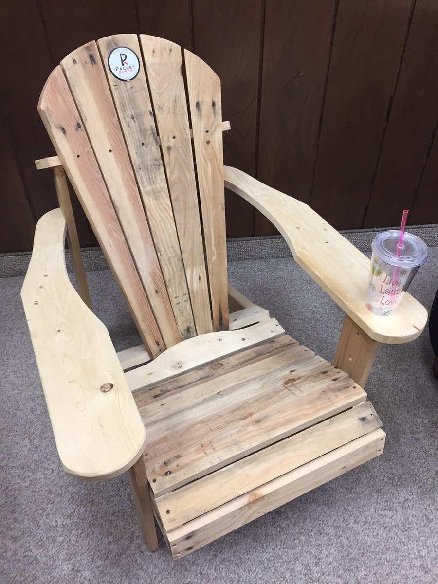 Did you know that pallets can be repurposed into stylish and eco-friendly furniture? Not only do they save money, but they also reduce waste. Get creative and give your space a unique touch with pallet furniture! #palletfurniture #upcycling #sustainability