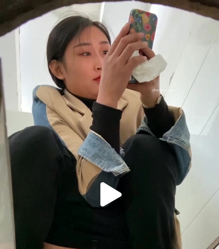 Virallupdate's tweet photo. VIDEO B0KEP VIRAL TERBARU UPDATE SETIAP HARI GRATIS CUMA DI SINI 💦

CEK FULL VIDEO LENGKAPNYA DI SINI 👇
https://t.co/vB7dkNh9uF

#SANGE_AAAAAAAAAAH 
#SANGE_AAAAAAAAAAHLINK 
#SANGE_AAAAAAAAAA 
#seَُxy 
#sَُex https://t.co/CUeLglJPnJ