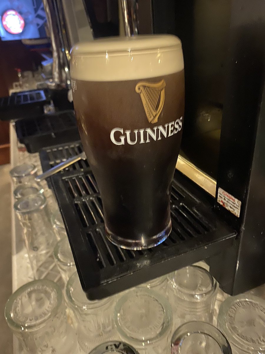 AmazingGuinness tweet media