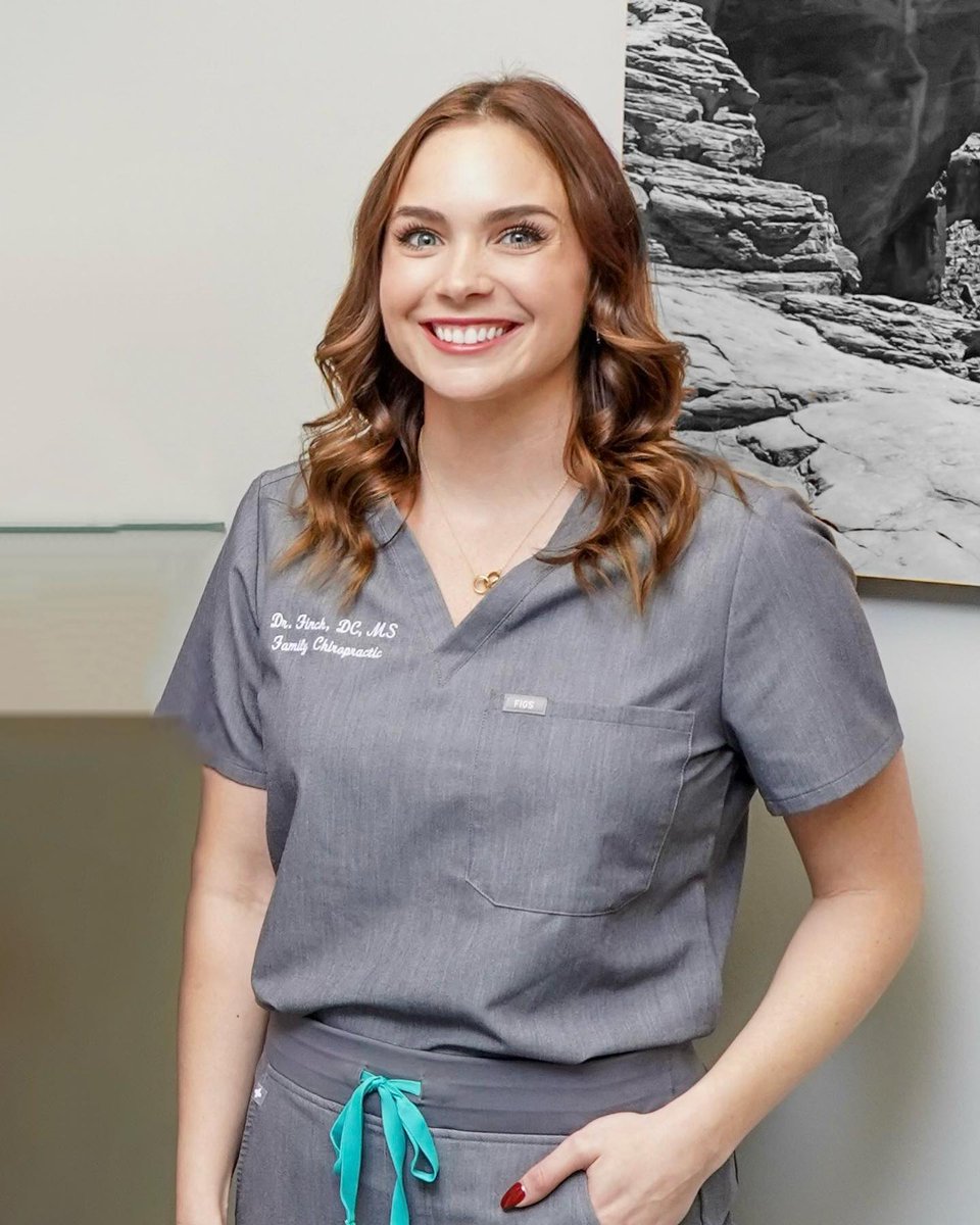 FamilyC79836143's tweet photo. CLINIC DIRECTOR✨DR. TAMARA FINCH DC, MS - MASTERS IN NEUROSCIENCE
Dr. Tamara Finch, D.C., M.S., is a Lafayette, LA native who graduated from the University of Louisiana at Lafayette.
#chiropractors #chiropracticphysician #dmvdoctors #painmanagement #spinedoctor #dcdoctors https://t.co/ub2fs7zfoq