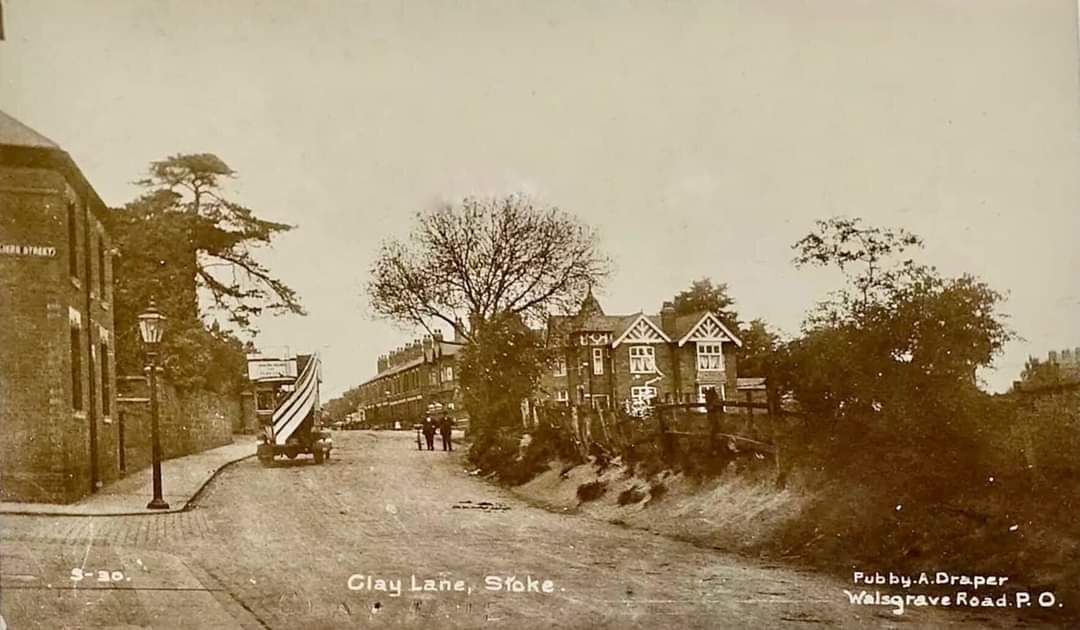 elaineccline's tweet photo. An old photo of Clay Lane #Coventry. It's very close to where my great grandmother, grandparents and where my mum and her siblings were born. In the 1970s, there was a very good pork batch shop in Clay Lane. #Porkbatch #memories https://t.co/og2t6G0wA0