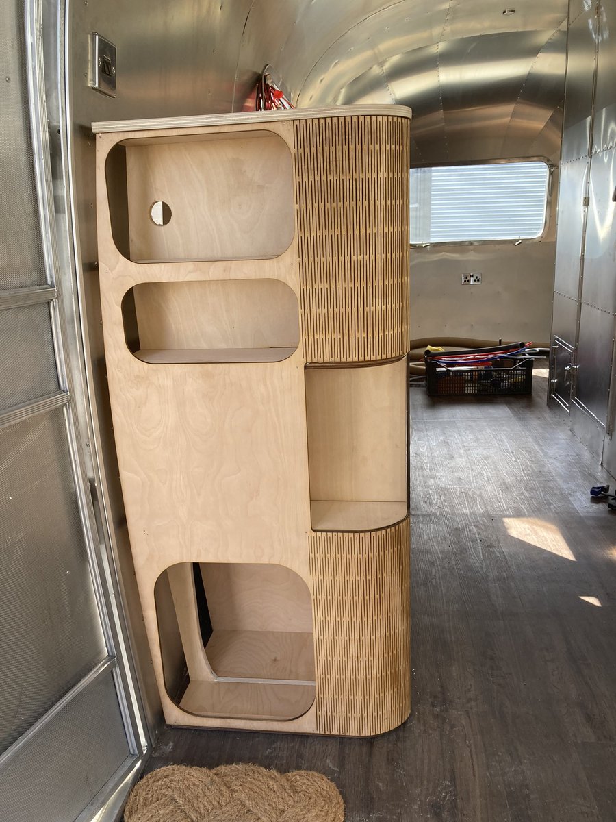 madewhitstable's tweet photo. Curved corner cupboard is coming together 
#airstream #caravan #rv #bespoke https://t.co/tybHbLm5AJ
