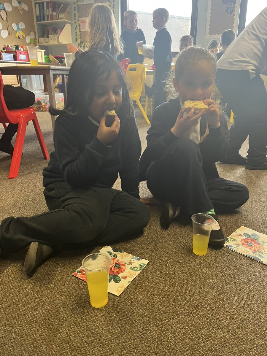 Carmondean PS tweet media