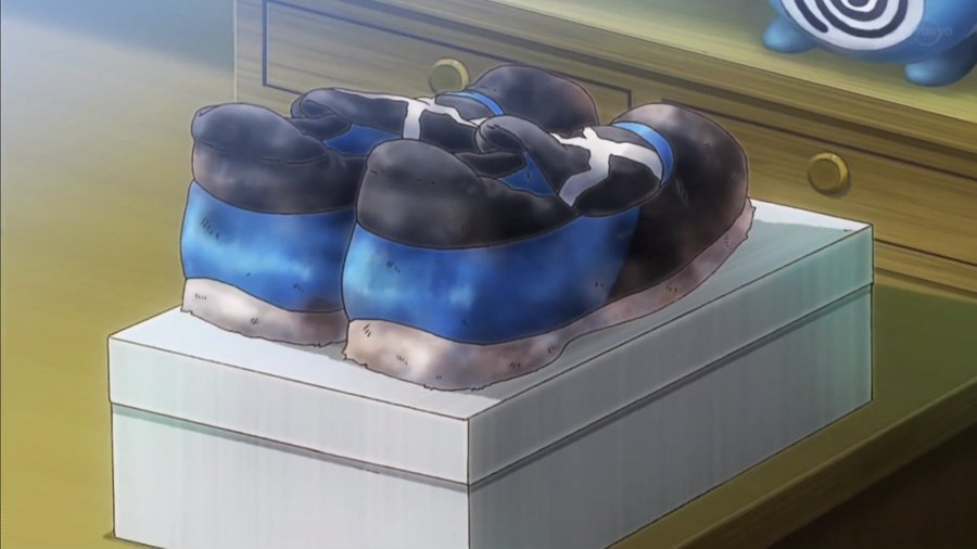 dandock's tweet photo. Glad that we got this. Ash and Pikachu heading off to a new adventure is effortlessly heartwarming, but I think focusing on the shoes here might be the most necessary possible addition that the Pokémon anime could have provided to the ending. https://t.co/7iw1wNpePY