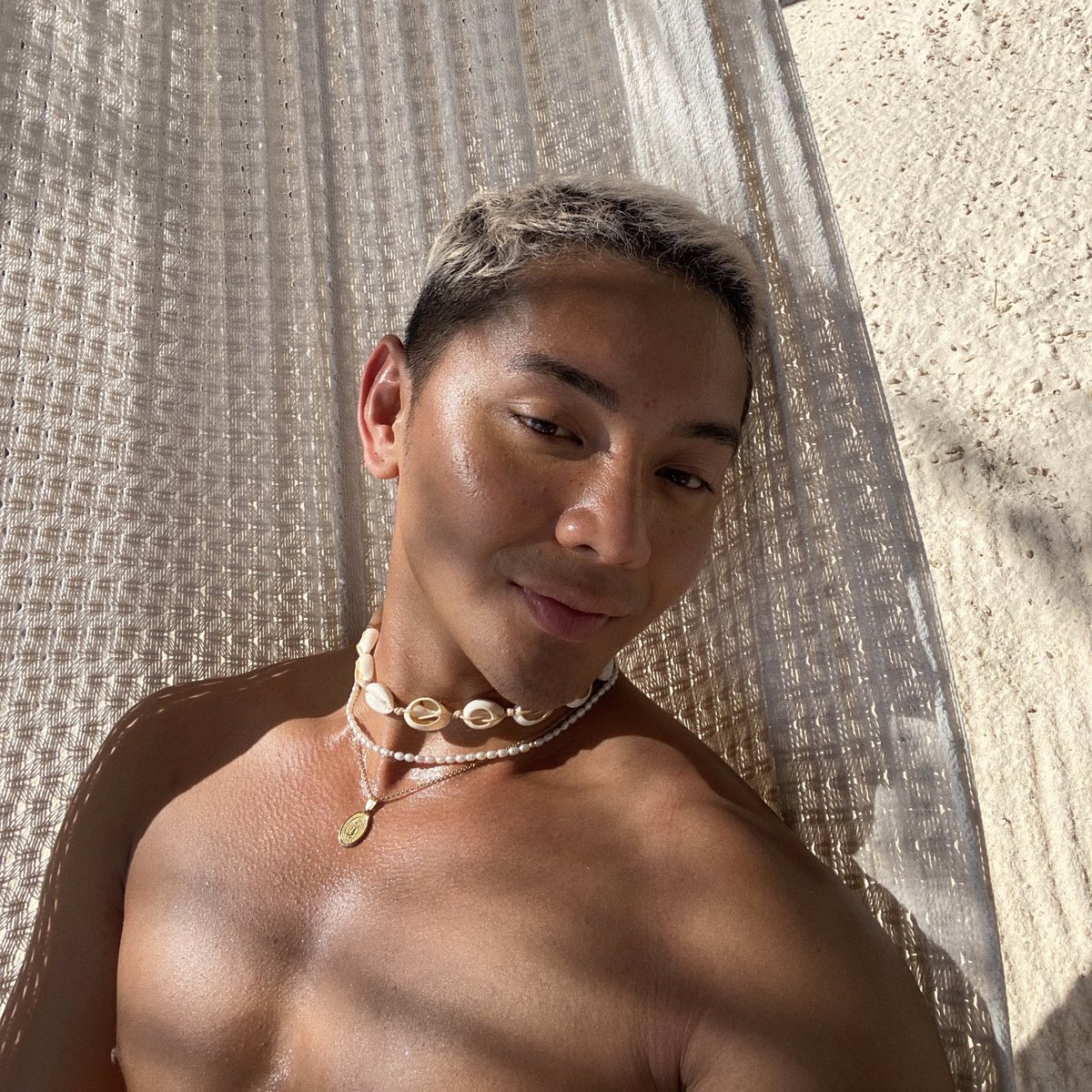 henryxjb's tweet photo. 🥥 https://t.co/zyHDkDf1Ij