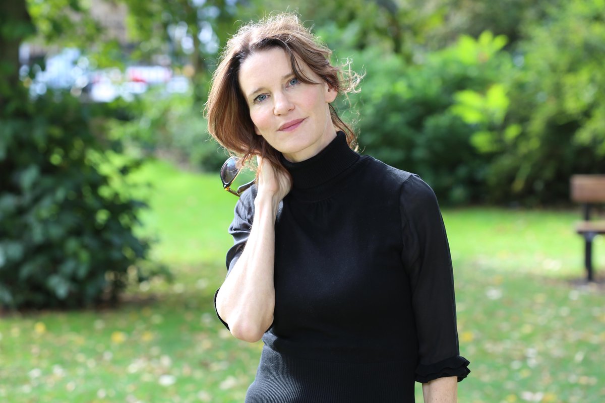 No_Third_Ents's tweet photo. We're delighted to add a new date to @susie_dent's superb 'The Secret Lives of Words' tour this Autumn, at the wonderful @TheYTheatre in Leicester on Sat 28 Oct at 2pm
Book your tickets now at: https://t.co/PkXPs1kGfJ

#countdown #dictionarycorner #lexicographer #worddetective https://t.co/f6FqMesnTv