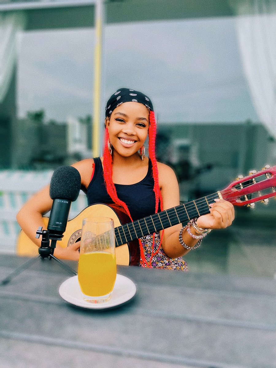 Paradise 🪴 tweet media