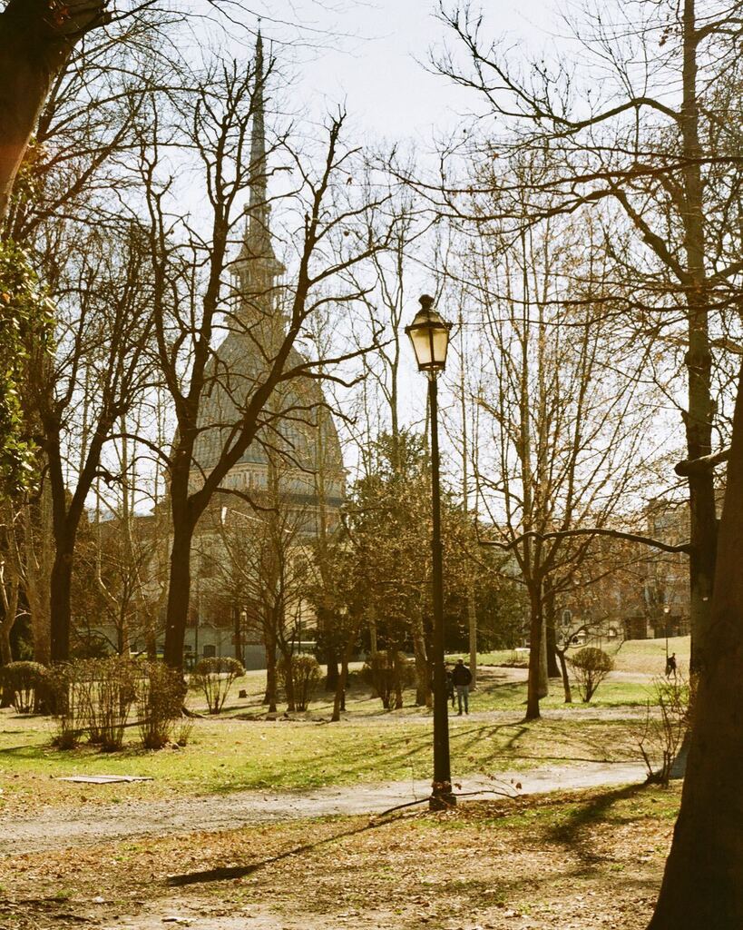 gian_gonella's tweet photo. Sunny Torino 2

🎞️ Fujicolor 100 expired in 2007⁠
⁠
⁠#fujicolor #fujicolor100 #fujifilm #italyonfilm #filmphotomag #upgradetofilm #grains #negativemag #torinoèlamiacittà #lestradeditorino #filmfeed #analogstreetphotography #35mm #igtorino #analogvibe… https://t.co/LTcOn00Rmu https://t.co/Fb5d6LXNuY