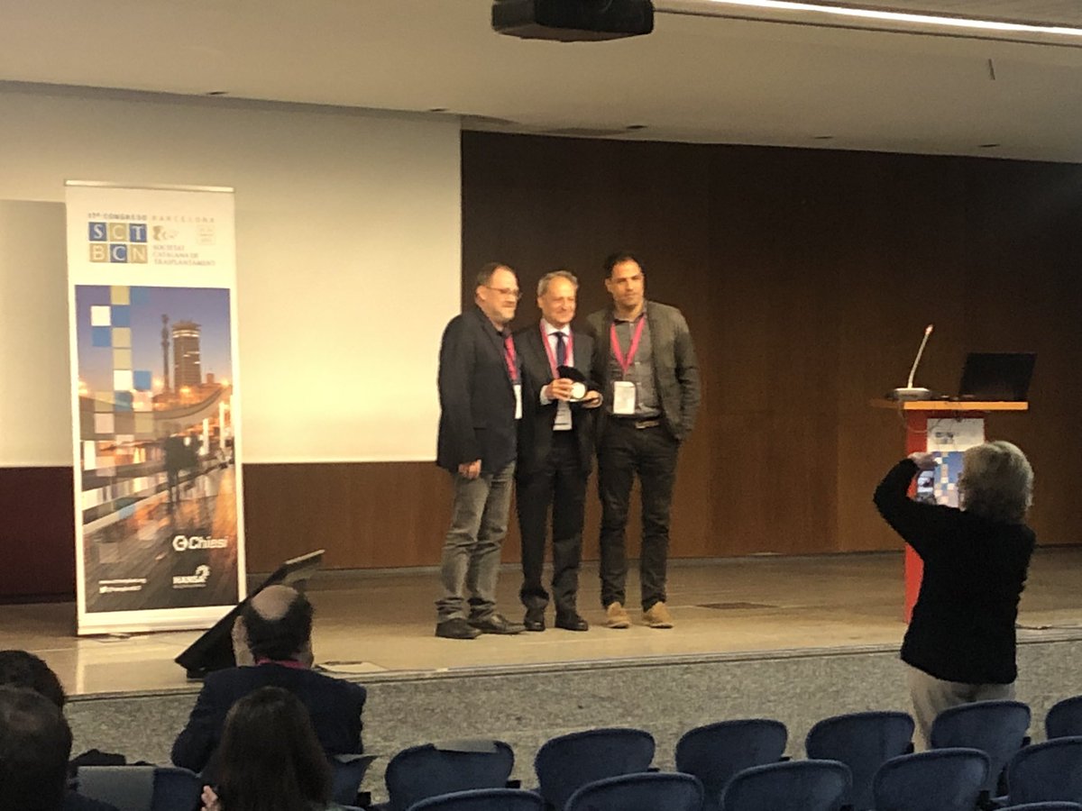 La Gold Medal de la Societat Catalana de Trasplantament pel Dr. Josep Maria Grinyó Boira: un pioner, un mestre, un professor, un investigador i una gran persona. Ell ha estat una verdadera llegenda  al camp del trasplantament i es un gran exemple del  #orgullbellvitge