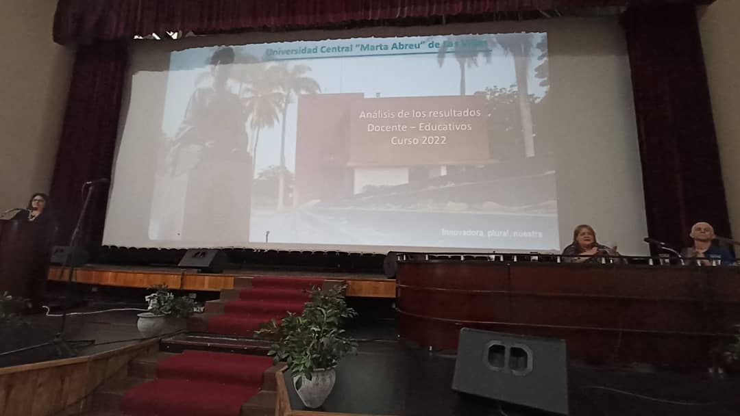 UCLVCU's tweet photo. Inicia en la #UCLVnuestra el Claustro universitario. 
📍Se exponen los resultados docentes obtenidos durante el año 2022 y las perspectivas para el proximo año. https://t.co/1Qhgxj0sPI