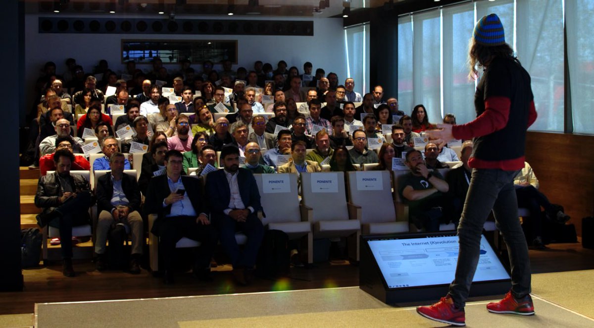 OpenExpoEurope's tweet photo. Fotos 📷 del eventazo de este miércoles #SecurityTechDays organizado por nuestros amigos de @MS_Empresas y @mypublicinbox 

Grandes ponentes @chemaalonso, @igonzalez, @Carlosdzrz, @juanjoc, Alberto Granados, Noelia Martín, Fernando Rubio, Mounaime Mellouk y Raúl Albuixech🔝

👇➕ https://t.co/9mUQOT3u5q