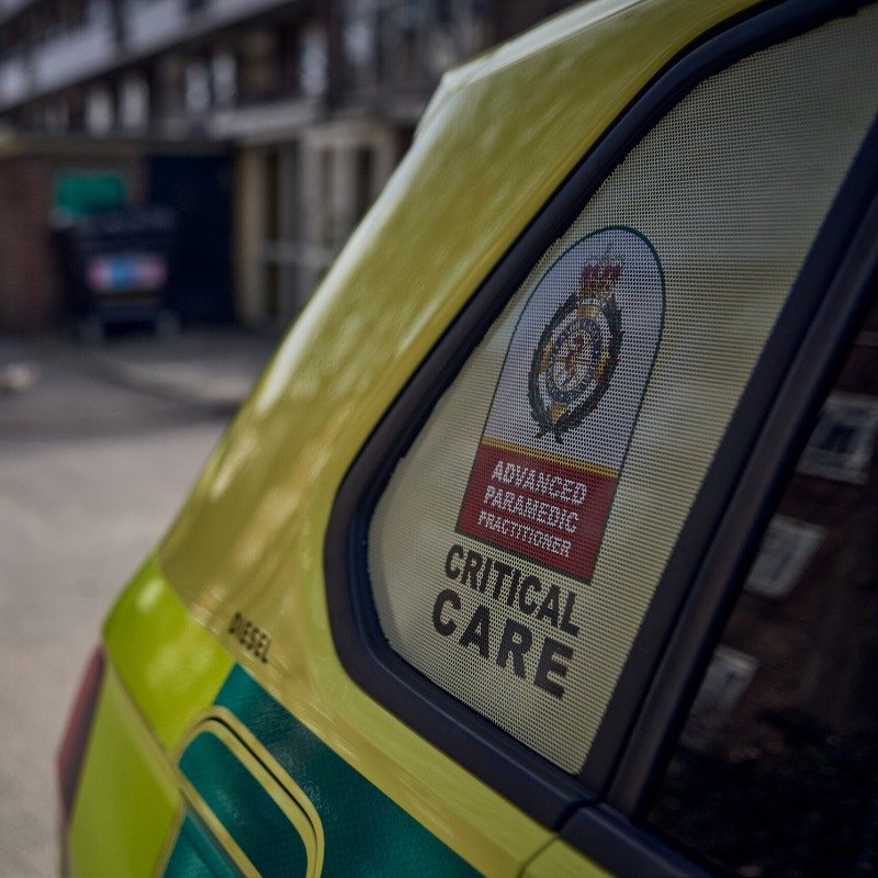 Ldn_Ambulance's tweet photo. We're looking for Advanced Paramedic Practitioners (#CriticalCare + #UrgentCare) to join our team! 👇 

Our APPs undergo additional education, have further skills and carry additional medicines to help us give patients the best care for their needs.

Learn more and apply 🔽