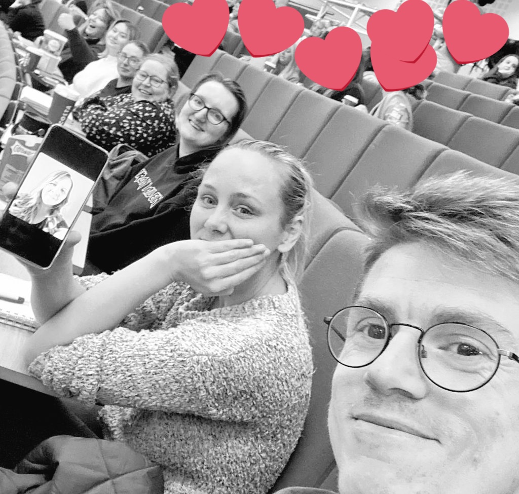 Leanne.B tweet media