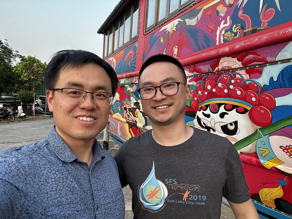 Kai Chen (陈凯) (@kaichen07) on Twitter photo The @oldenfish lab Chinese students <a href="/liuchunlong113/">Chunlong Liu (刘春龙)</a> finally meet in Haikou, enjoying seafood. Looking forward to meeting @oldenfish in Haikou & Qingdao. The @oldenfish lab Chinese students <a href="/liuchunlong113/">Chunlong Liu (刘春龙)</a> finally meet in Haikou, enjoying seafood. Looking forward to meeting @oldenfish in Haikou & Qingdao.