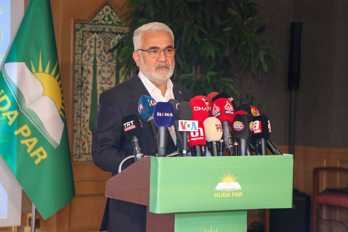 Genel Başkanımız Sayın <a href="/zyapicioglu/">Zekeriya Yapıcıoğlu</a>: 14 Mayıs 2023 tarihinde yapılacak parlamento seçimlerinde AK Parti listelerinde seçimlere girme kararı aldık. Hayırlara vesile olsun.
#HÜDAPAR