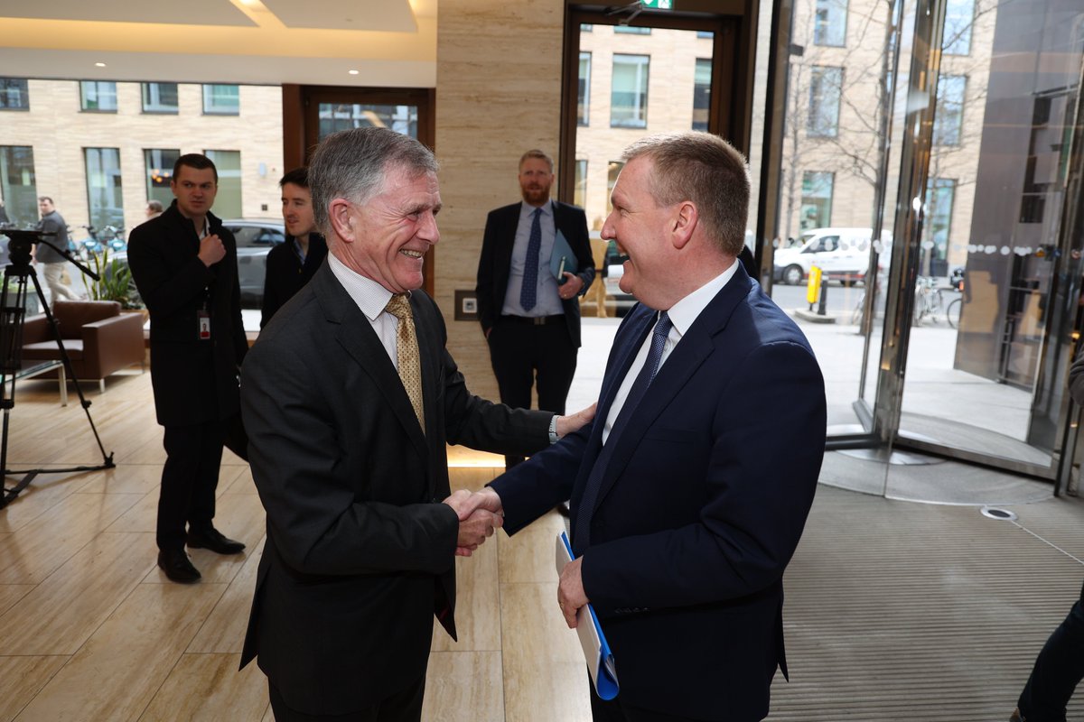 socialff's tweet photo. Our CEO, Brendan Whelan, welcomed the Minister for Finance, Michael McGrath T.D., to the presentation of our 2022 lending results which saw €27 million lent to 265 #community groups from all 26 counties through @Clann_Credo &amp; @ComFinanceIrl  #FinanceforSocialGood https://t.co/qSfyqFkUzu