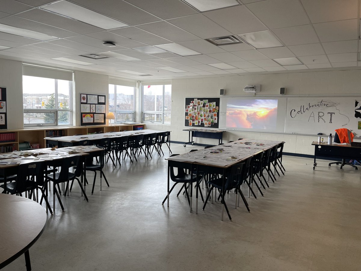 storiesbysingh's tweet photo. Magic happens in Room 233. Blown away by Grade 8 art - identity maps, printmaking on social justice issues- abortion, world hunger, police brutality @amritasinghart @gioia_morasch @YRDSB #artsnight https://t.co/hJGS6iD6th