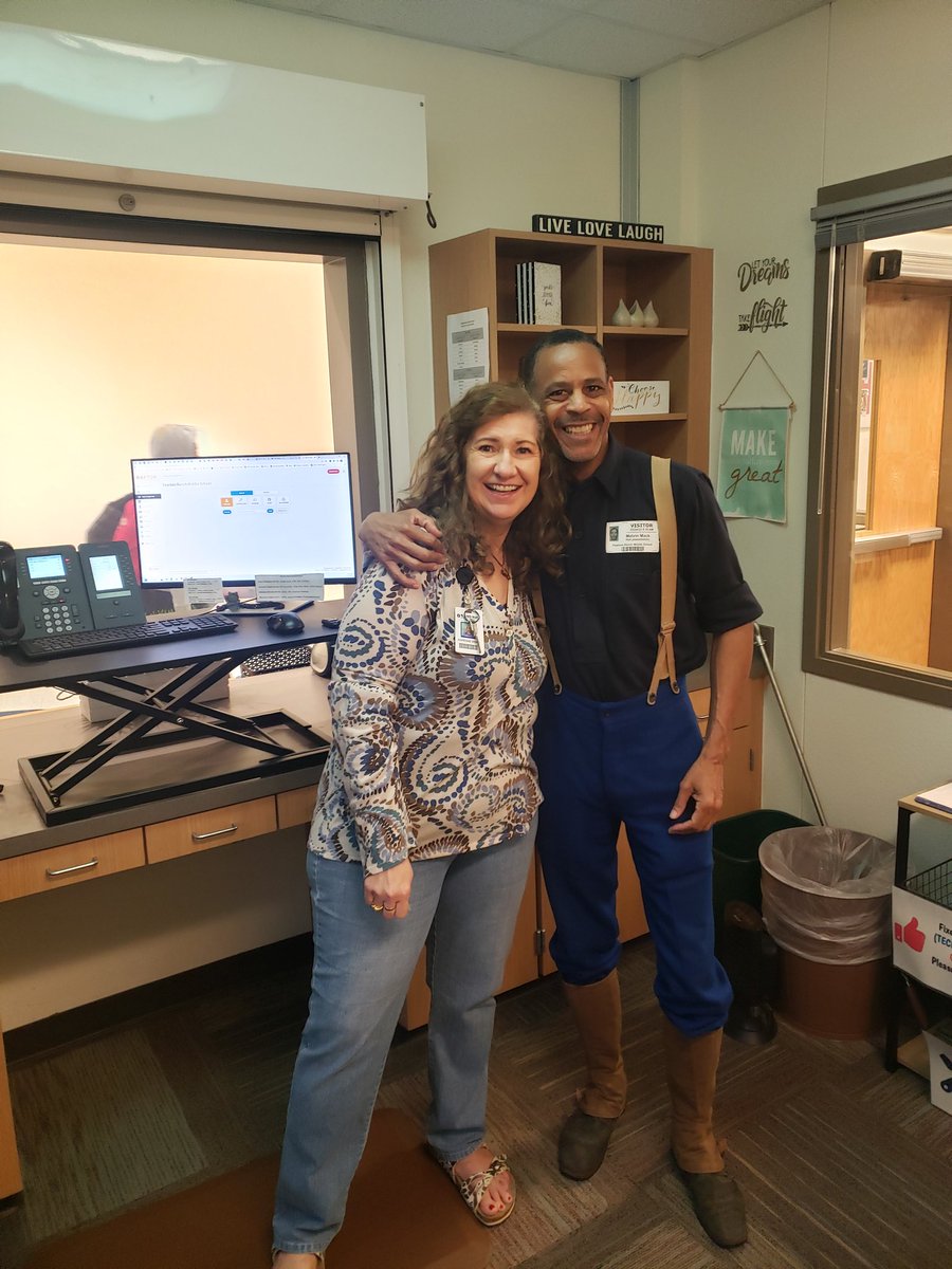 PearsonRanchMS's tweet image. Our receptionist Ms. Wohn got to check in a Buffalo Soldier today! Mr. Mack has been coming to PRMS for several years to share his knowledge about history during the Frontier Era in Texas! Thank you @Hall_PRMS for setting this up!
