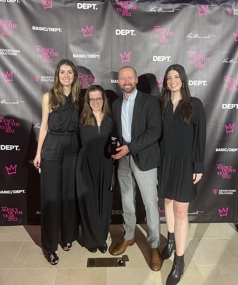 Mindshare_USA's tweet photo. 📣 We are thrilled to share that #TeamMindshare USA was named @CampaignLiveUS  2023 Media Agency of the Year 👏 🏆  We are truly honored 😍 

A huge thank you to our people at #TeamMindshare for their hard work and dedication. https://t.co/1FbwghPG03 https://t.co/9vZBqkeIMB