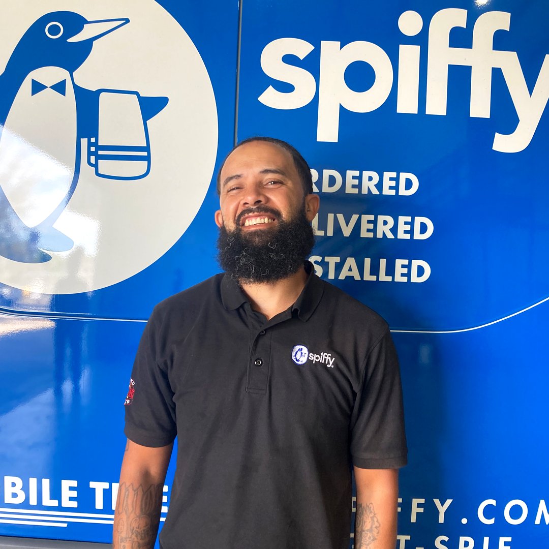 Hands in the air and wave them like you just don't care, because David Lockhardt is officially a member of the Power 1200 club! :raised_hands:

To receive this prestigious award, David achieved 5 out of 5 star ratings on every service he performed in 2022!