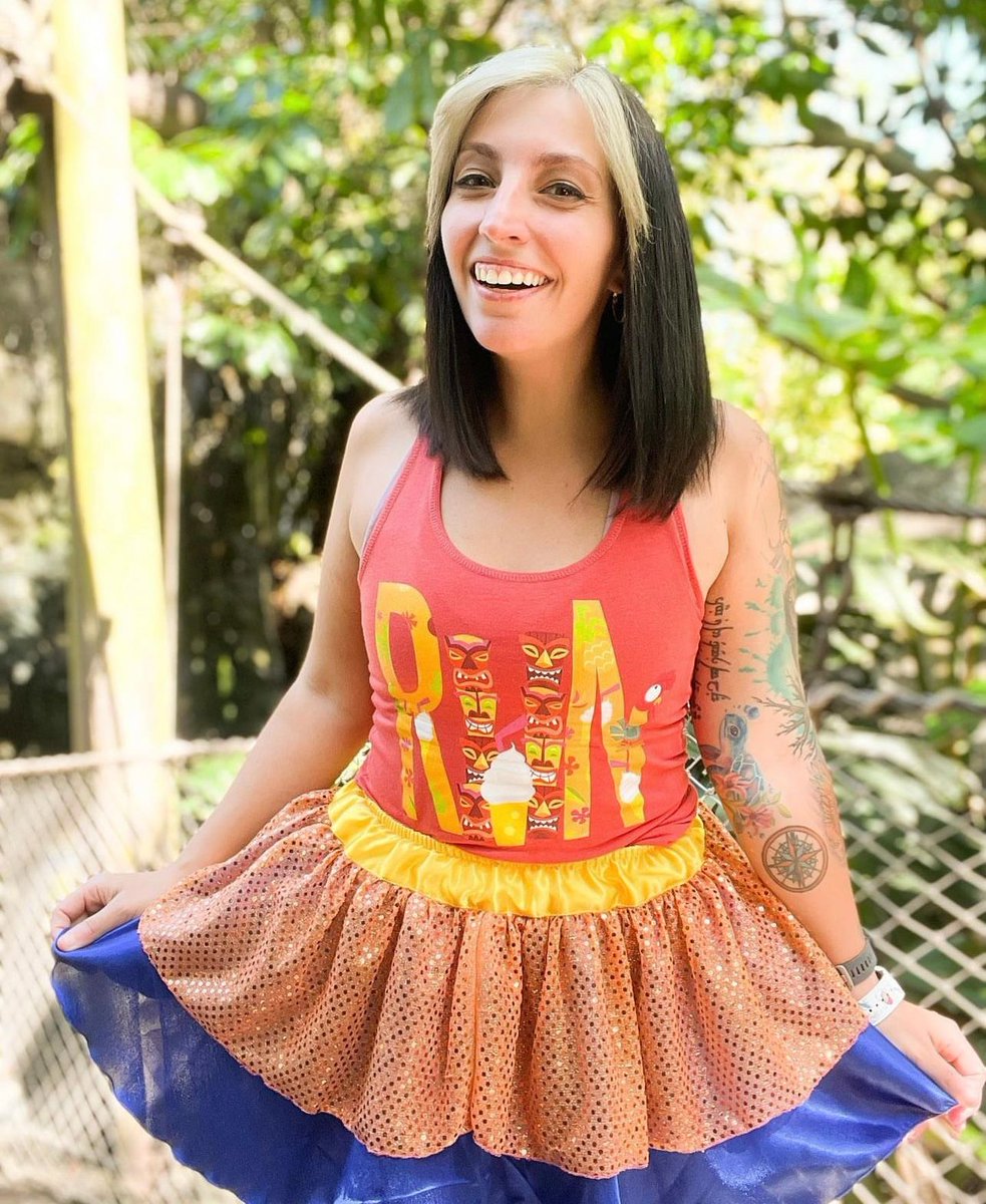 raw_threads's tweet photo. Ready for a weekend full of adventure, just like @theshowyourselfrunner_ in her Polynesian Adventure BIG RUN Core Racer! π§‘π¦π΄ #RawThreads #RawThreadsClub #RunEveryDay #HalfMarathon #Marathon #MarathonTraining #5k #10k #motivation #nevergiveup #youcandoit #inspiration #nonsweat https://t.co/q97EEe9RIt