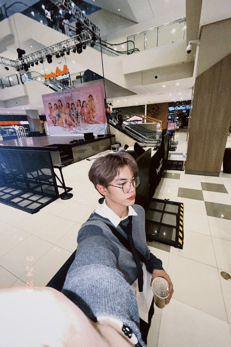 jomaceronn's tweet photo. :((( https://t.co/VitxwuEReH