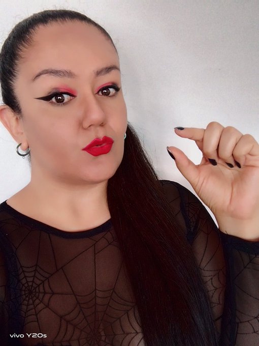 La tienes asi perdedor? Es un buen dia para calificar pollas, La tienes como me gustan? O Quizas tienes<a href="/tag/bdsm"class="tags"><span>#bdsm</span></a><a href="/tag/dominatrix"class="tags"><span>#dominatrix</span></a><a href="/tag/dickrate"class="tags"><span>#dickrate</span></a><a href="/tag/humillacion"class="tags"><span>#humillacion</span></a><a href="/tag/humillatrix"class="tags"><span>#humillatrix</span></a>