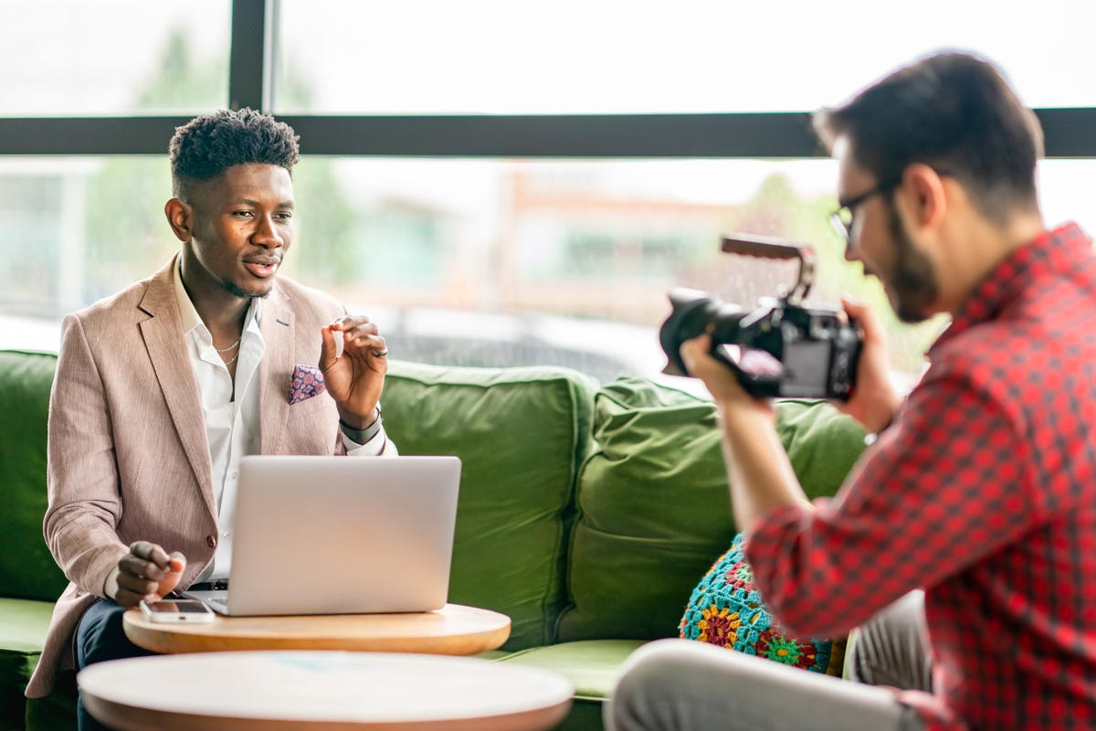 CHINTAN_27's tweet photo. Video Marketing Trends That You Cannot Ignore In 2023 https://t.co/G1yw6UZsKu https://t.co/6HMHQVcBHU
