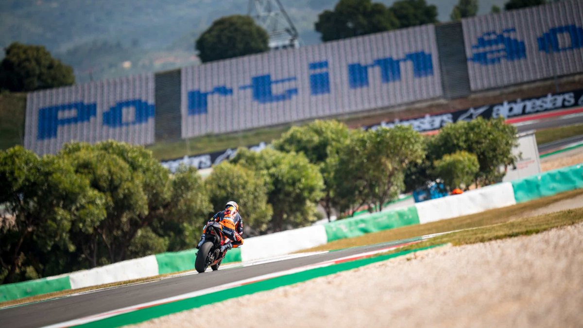 Campeonesnet's tweet image. 🏁Mirá la agenda del fin de semana con toda la actividad del deporte motor y por donde seguirla🗓️

El #TC con su 3ra fecha del año en #Toay y recarga de combustible, el #TCRSouthAmerica corre en Córdoba, la #FórmulaE visita San Pablo y mucho más.
 👇
bit.ly/3FNDq8y