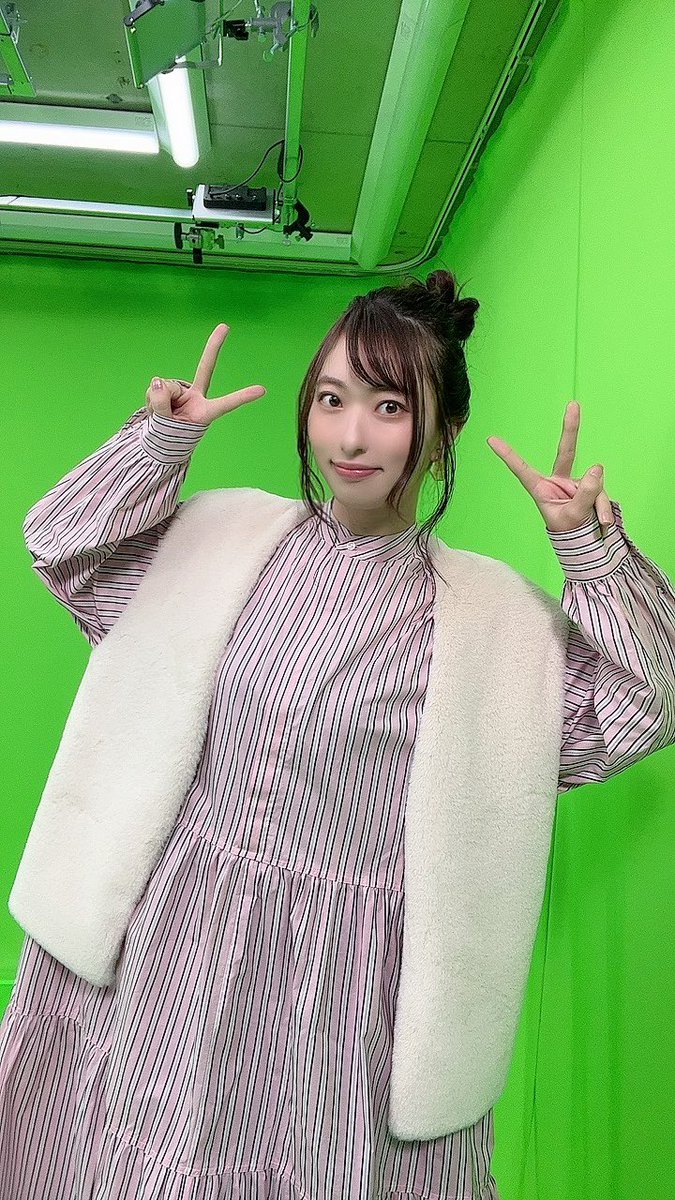 yukakuramoti's tweet photo. 新作ブロックチェーンゲーム『DICE OR DEAD』の紹介番組に出演させていただきました〜！！辻尚之さん、高橋名人が手掛けるタイトルなので要注目です！！☺️🎮

@tsuji_Legend @meijin_16shot @Gorgeous55555 @noroichan_game 

#SIX502 https://t.co/E4xqwKvOei