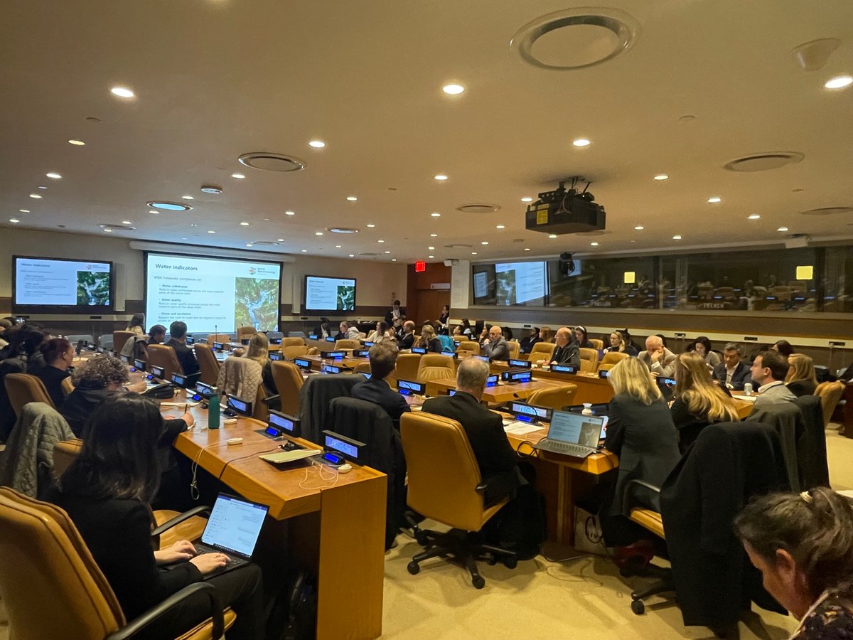 Charreeves17's tweet photo. Delighted corporate accountability was on the agenda at the #UNWaterConference!

@sannehelderman: benchmarking mobilises action from companies that are not yet disclosing, providing the needed transparency for a strengthened accountability system

Thanks @wbcsd!

@SDGBenchmarks https://t.co/JFj2qTphpL