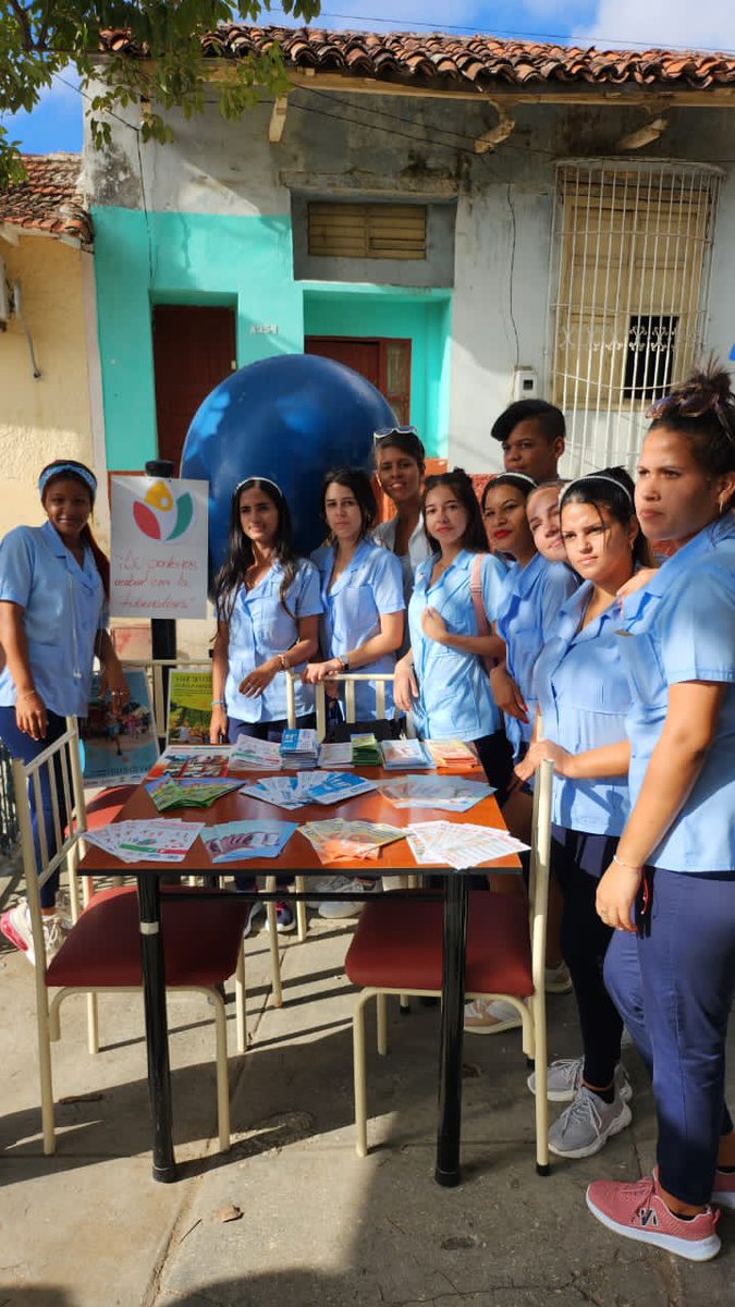 !"Si!podemos acabar con la Tuberculosis! en este 24 de Marzo día mundial de la lucha contra la T/B le decimos que esta enfermedad es prevenible y curable.#CubaPorLaVida #SanctiSpíritusEnMarcha