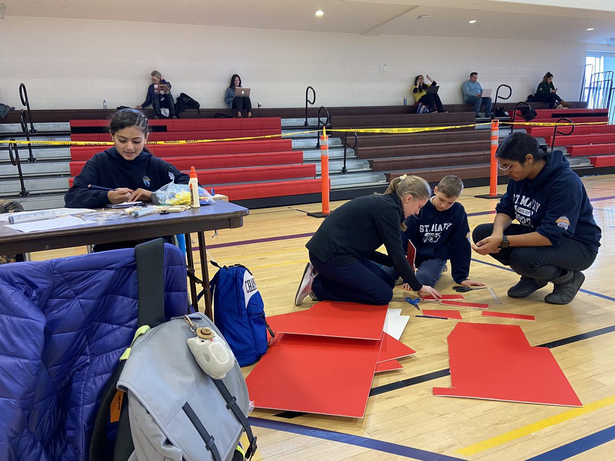 #HCDSBskills has begun!! The <a href="/StMaryOakville/">St. Mary Oakville</a> team is busy designing their multi level parking garage! Best of luck to all teams  <a href="/HCDSBPathways/">HCDSB Pathways</a>