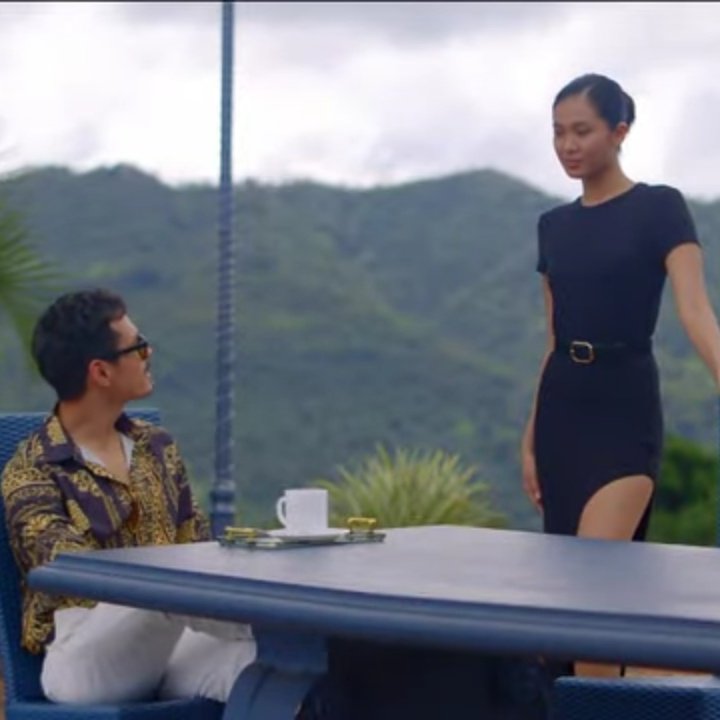 Yay! <a href="/louyanong/">Lou Yanong</a> as Rhea moment in #TIHLabRat. Super nagagandahan ako sa kanya, I love her very morena Pinay features, at mahusay siyang umarte. Happy she's getting good exposure on #TheIronHeart ! Ang FIERCE!
