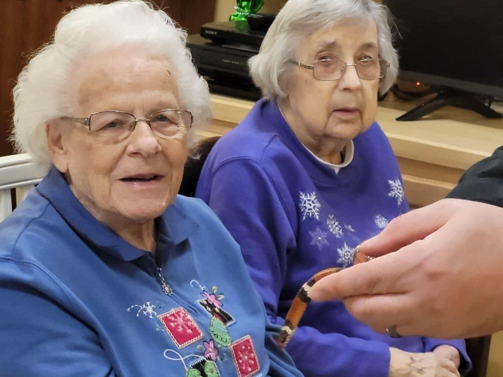 DanburyLiving's tweet photo. It was a WILD day at Danbury Cuyahoga Falls with animals from the @AkronZoo - Residents got up close and personal with all kinds of furry, feathered and slimy friends! #danburydifference https://t.co/gYvSyQDBv9