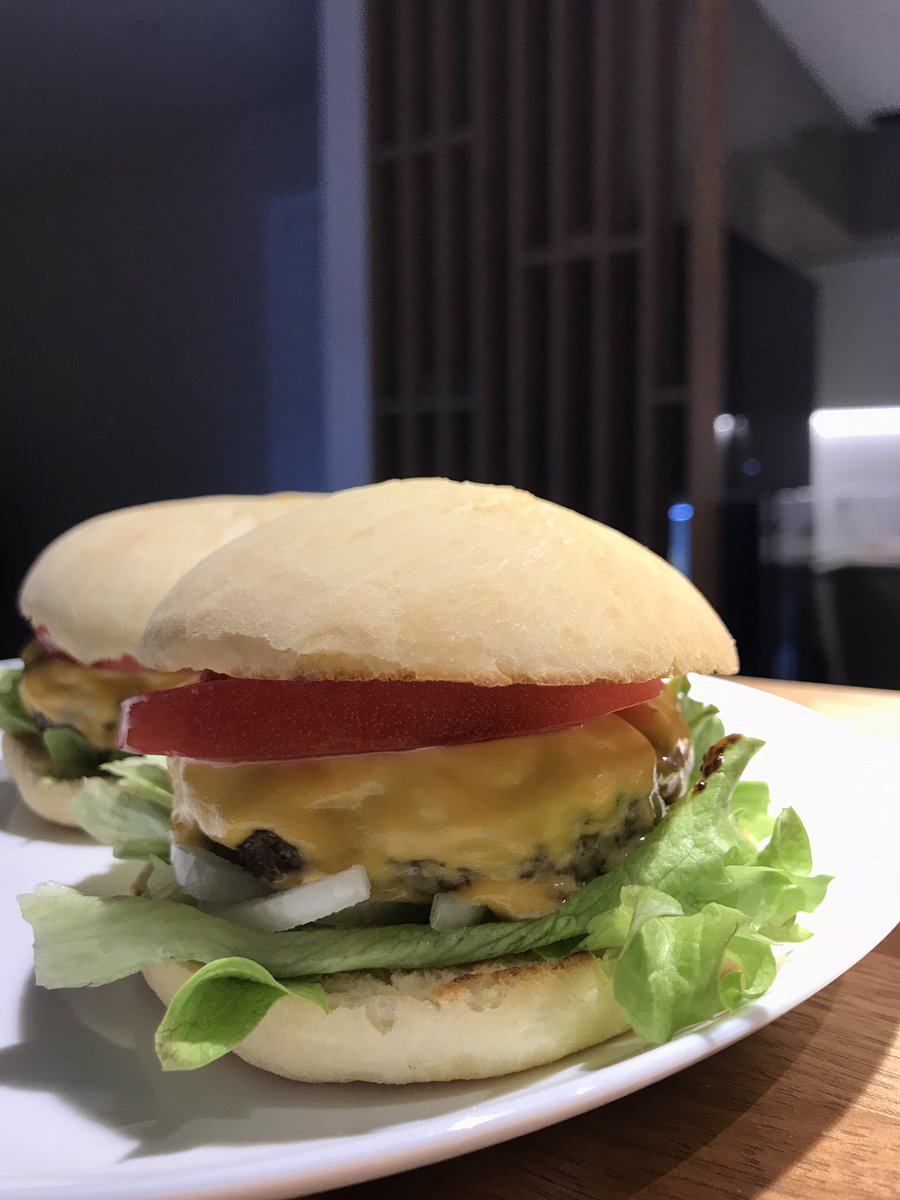 N_Mamaladze's tweet photo. Homemade burgers are the best 🍔 #burgers #homemadeburgers #homemadebuns #juicyburgers #tasty https://t.co/W94eGzTpYU
