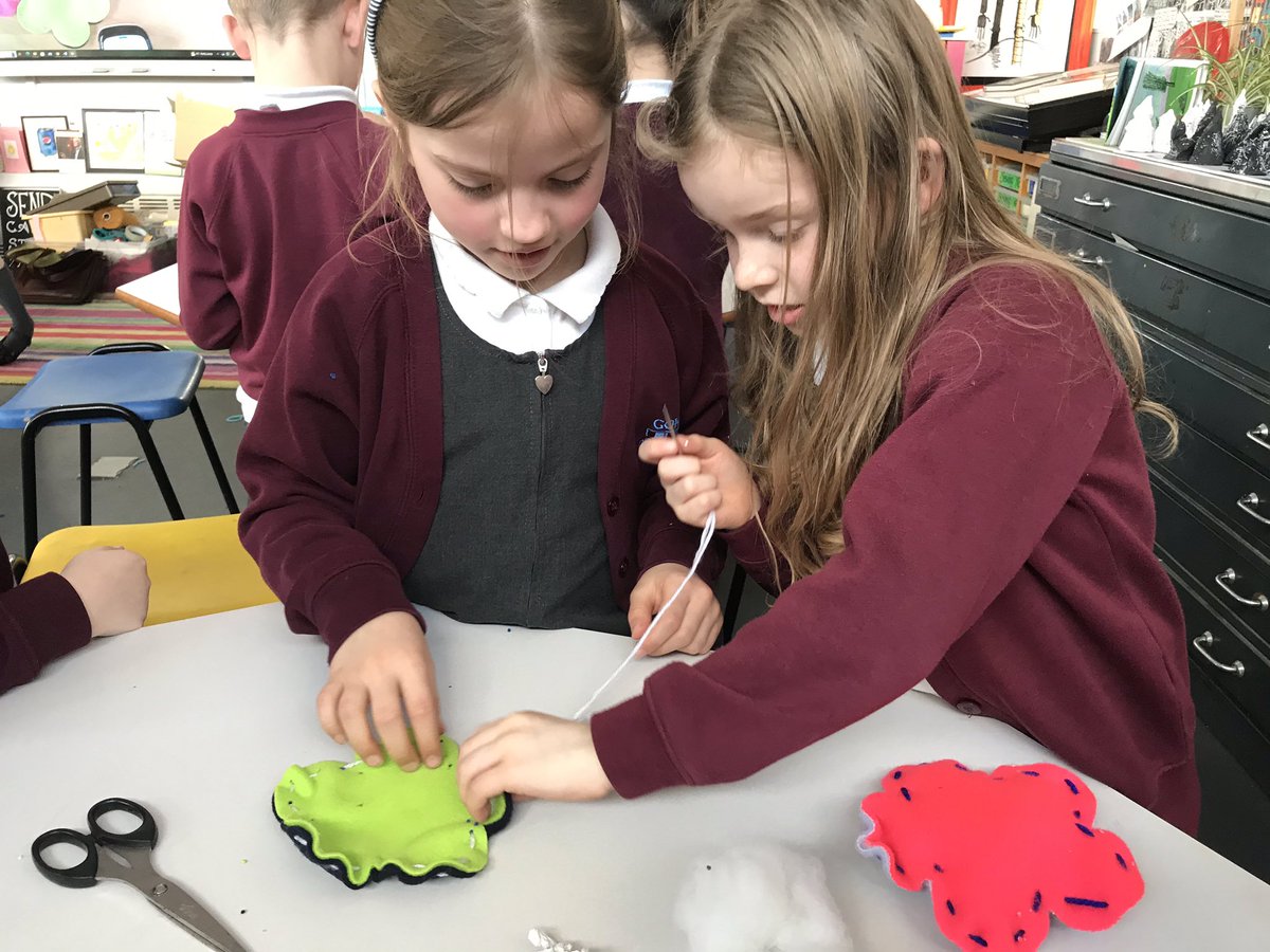 Gomersal Primary Art tweet media