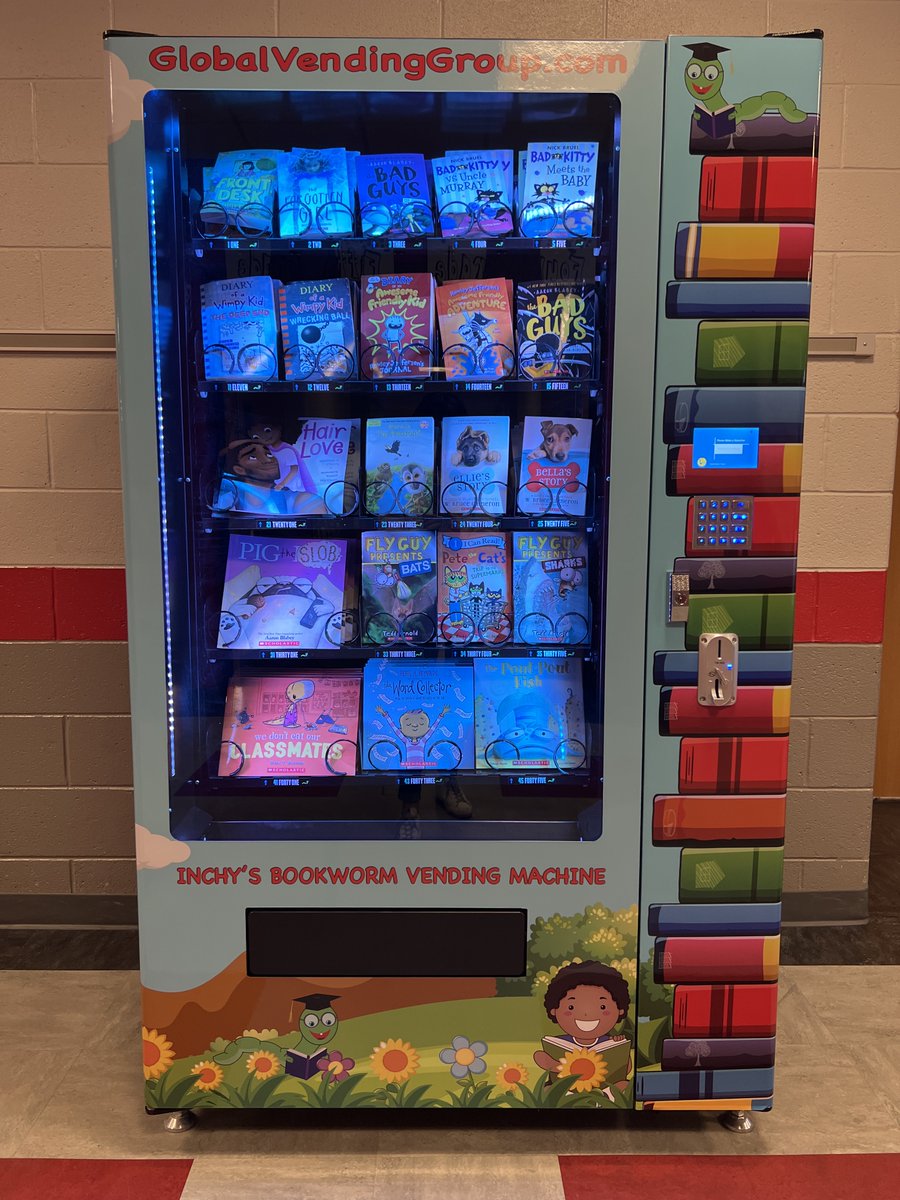 ja_champs's tweet photo. Our 10 in a Row winners were the first to use our new Bookworm Vending Machine! Thanks, Jaindl PTO! #swpbs #parklandpride #grandchamps https://t.co/r3oxaQFZM7