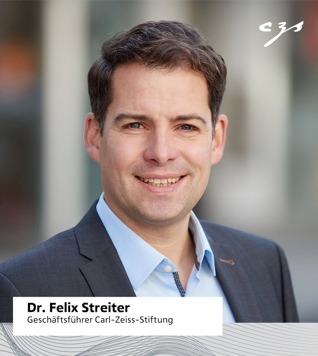CZ_Stiftung's tweet photo. Die #CarlZeissStiftung hat in den vergangenen drei Jahren einen umfassenden #ChangeProzess durchlaufen. Im aktuellen #Interview mit #CZS Geschäftsführer Dr. @FelixStreiter geht es um Ziele, Erkenntnisse und Herausforderungen dieses Prozesses.
https://t.co/wAGbbvFIw3 https://t.co/m4k3rsrTFy