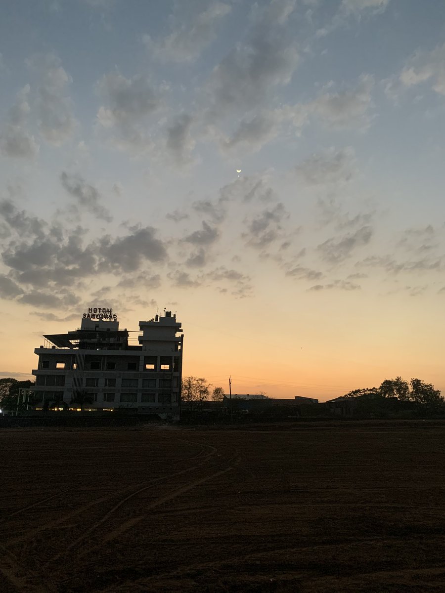 icoin15's tweet photo. @guwahatiplus @Himatnagar,Gujarat https://t.co/3qgy5dlA9I