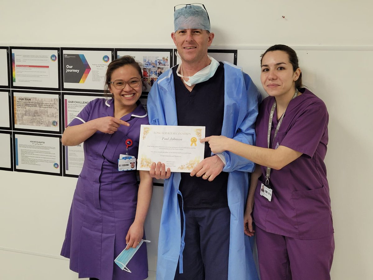 Our Anaesthetic Practitioner Paul Johnson, celebrating 30yrs long service award with Matrons Fretize&amp;Raquel. Thank you for your commitment&amp;all that you achieve everyday. <a href="/uhstheatres/">@UHSTheatres</a> <a href="/hettie1972/">Colette Perdrisat💙</a> @HannahKedzia <a href="/sarahjherbert/">Sarah Herbert</a> <a href="/gailbyrneuhs/">Gail Byrne</a> <a href="/RaquelDomene1/">Raquel Domene</a> <a href="/jontologist/">Neil Sabarre</a> <a href="/MitziBGarcia/">Mitzi</a>